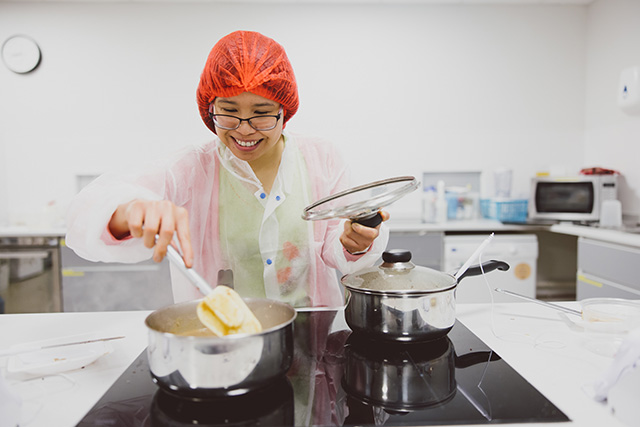 Undergraduate student working on new food product developments